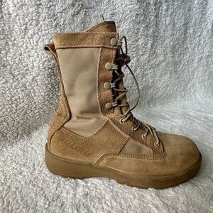 Belleville Gore-Tex Desert Combat Boots Mens 9R Vibram Tactical Military Tan